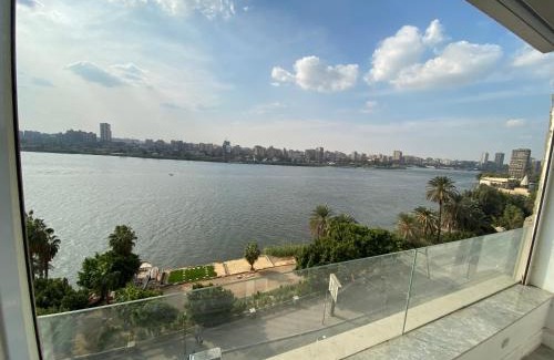Old Cairo Apartment | luxury apartment firist row nile view maadi cairo