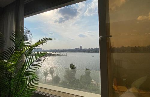 Old Cairo Apartment | luxury apartment firist row nile view maadi cairo