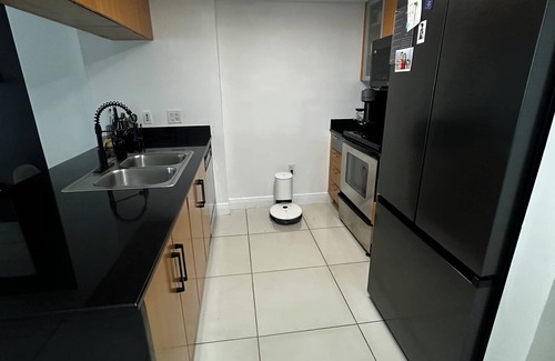 Edgewater Apartment | Luxury apartment in Edgewater Miami with WiFi, fitness room waterfront