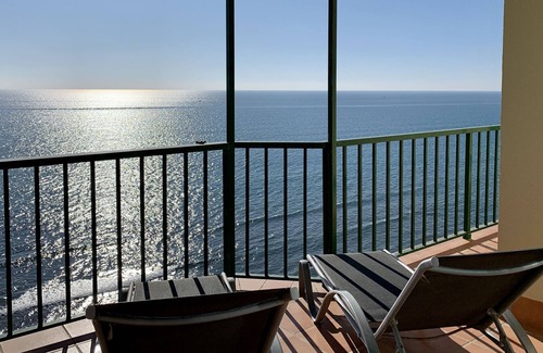 Costa del Sol Apartment | Luxury apartment in first line of Carvajal