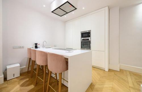 Justicia Apartment | Luxury apartment in the center of Madrid REI25