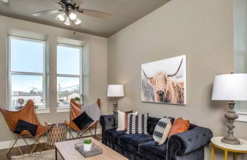 Bridgeport Apartment | Luxury Apartment in Historic Downtown Bridgeport!