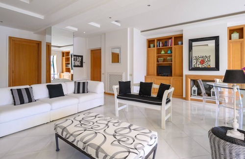 Porto Ercole Apartment | Luxury Apartment - Private Garage - By LinkHouses