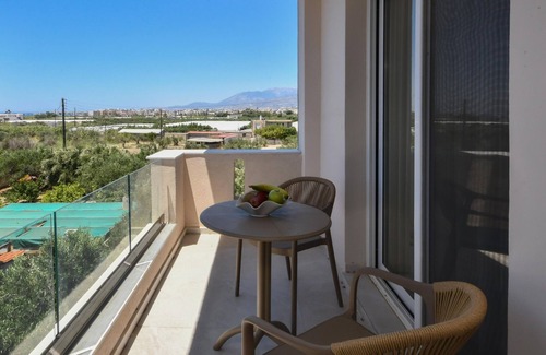 Ierapetra Apartment | Luxury apartment just 500m from the sea comfort & tranquility for up to 5 guests