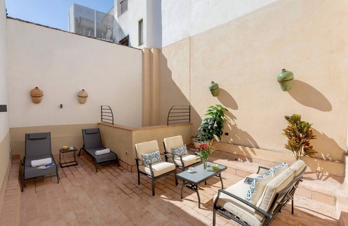Santa Cruz Apartment | Luxury apartment near Cathedral.Rodrigo Caro IV