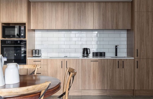 Dunedin City Centre Apartment | Luxury Apartment on Stuart