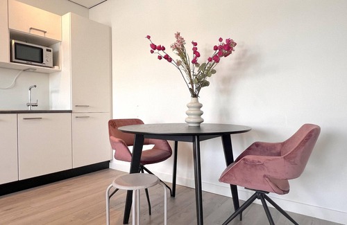 Maasbommel Apartment | Luxury apartment overlooking the water