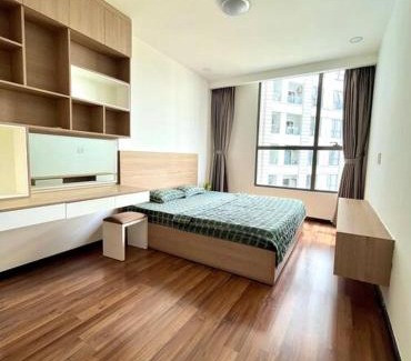 Phu Nhuan Apartment | Luxury Apartment near Airport