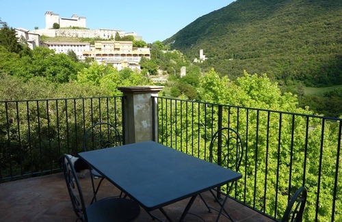 Spoleto Apartment | Luxury Apartment with balcony views in Historic City Centre