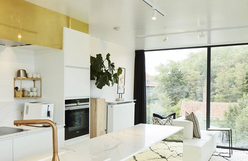 De Panne Apartment | Luxury apartment with parking - 300 meters from the beach