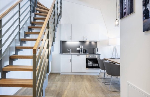 Wismar Apartment | Luxury apartment with gallery bedroom, roof terrace and unique harbor view!