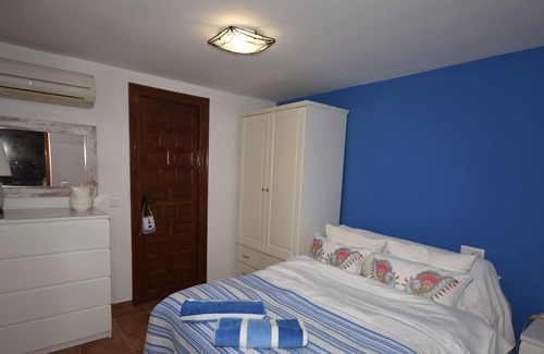 Comares Apartment | Luxury Apartment with Private Pool. Adults Only.