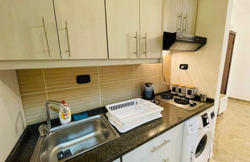 Suwailih Apartment | luxury apartments in Amman central with a view of the city skyline