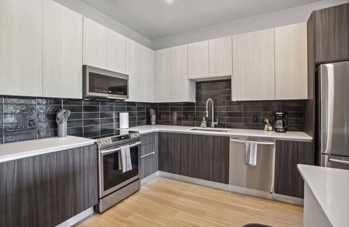 Home Park Apartment | Luxury Apt in West Midtown Atlanta