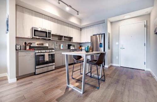 Stamford Apartment | Luxury Apt On Harbor