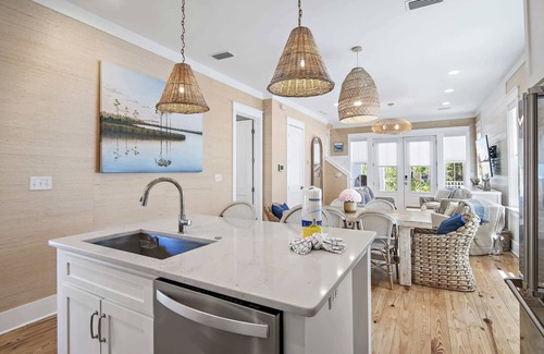 Seacrest Beach House | Luxury Beach Home, Sleeps 14, Private Pool & Rooftop Terrace ~ Cristalino Summer, 30A