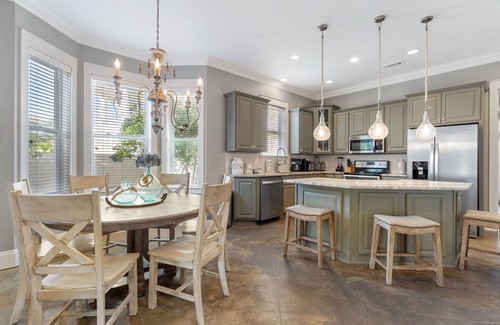 Emerald Waters Village House | Luxury Beach House w/Private Pool, Tanning Deck, Balconies, GOLF CART AVAIL.