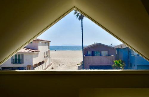 Silver Strand House | Luxury, Beach House, and quiet neighborhood