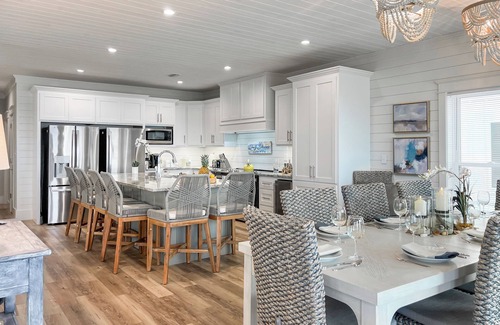 Southpointe House | Luxury/Beachfront/Heated Pool/Elevator/Indoor-Outdoor Game room/Fire pit