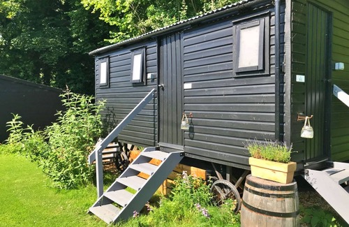 Swannington House | Luxury Bell Tent in Norfolk with Scenic Garden