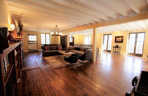 Lenox House | Luxury Berkshires Retreat in Lenox - Main House & Studio