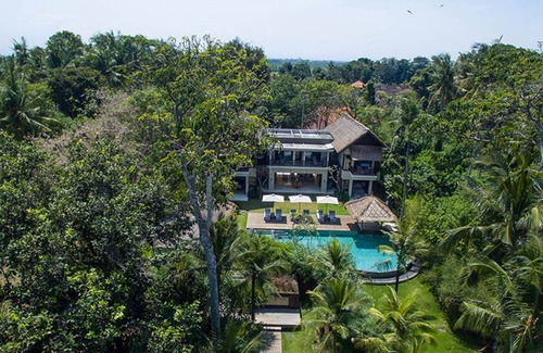 Cemagi Villa | Luxury by the Ocean’s Edge – Bali Villa 1087