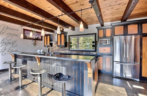 Matawinie Regional County Municipality Ski Chalet | Luxury Lakefront Chalet and Spa