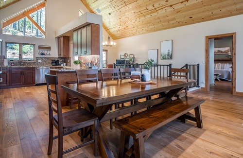 Munds Park Cabin | Luxury Cabin in Munds Park Pet Friendly