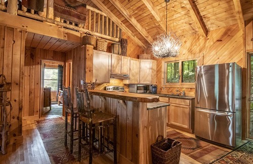Saranac Lake Cabin | Luxury Cabin on the Lake & In The Trees