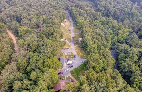 Great Cacapon RV Rental | Luxury Camping with Two Full Beds - Berkeley Tent