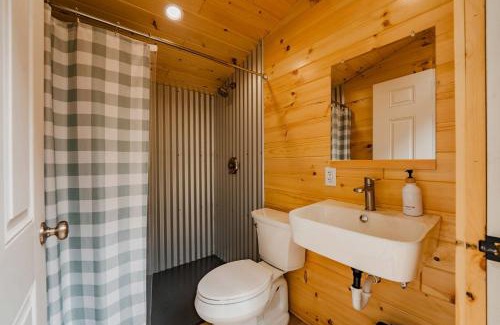 Corinth Other | Luxury Canvas Group Glamping Tent | Adirondacks in Corinth, NY