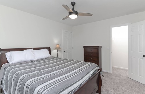 Cayce House | Luxury Cayce Getaway