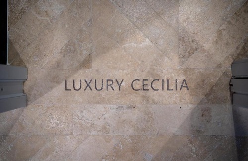 Tivoli House | Luxury Cecilia via Antonio del Re 9 Tivoli