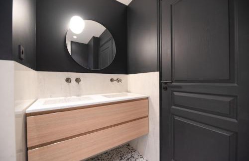 Strasbourg -Saint-Denis Apartment | Luxury Central 3 Bedrooms Flat - Grands Boulevards