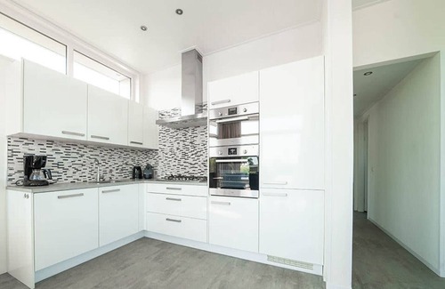 Nunspeet Ski Chalet | Luxury chalet with a dishwasher