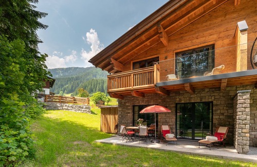 Krimml House | Luxury chalet with sauna and mountain views