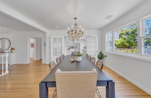 Country Club House | Luxury Coastal Retreat with Amazing Ocean Views