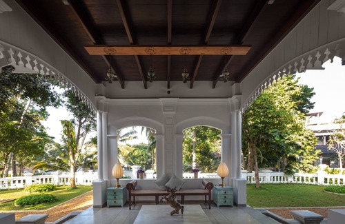 Hikkaduwa Villa | Luxury colonial villa, 10 guests, pool, BBQ area