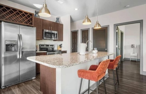Sandy Springs Condo | Luxury Condo in Atlanta