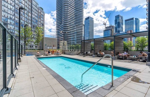 Bay Cloverhill Condo | Luxury Condo in the heart of Downtown, Toronto