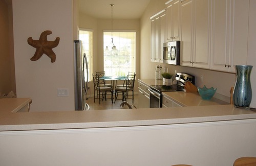 Biggar Condo | Luxury Condo Minutes from Beaches in Gated Community