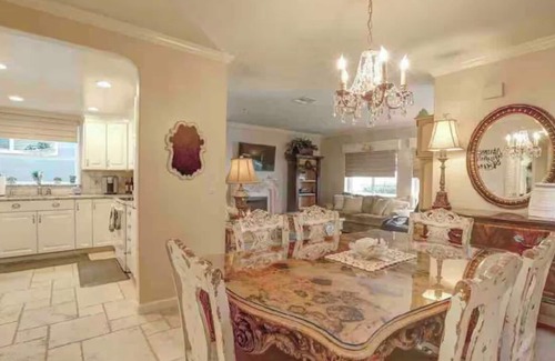 Downtown Condo | Luxury Condo, Private Patio With Firepit, Hot Tub & BBQ