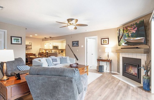Village of Four Seasons Condo | Luxury Condo- Sleeps 6- Private Location~ Centrally Located-Close to the Pool-Water View