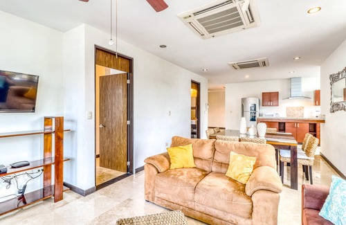 Zazil-ha Apartment | Luxury condo with modern kitchenette, fast WiFi, AC & pool - near the beach