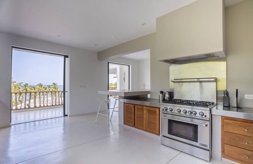 Las Terrenas Villa | Luxury Contemporary Villa with Sea View & Private Pool – Las Terrenas STARLINK