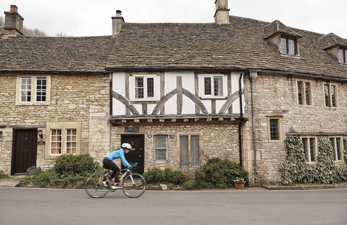 Castle Combe House | Luxury Cotswolds home, Castle Combe (incl. Hot Tub)