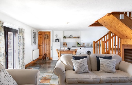 Hartland Cottage | Luxury Cottage with Sea View Clematis Cottage at Downe Cottages