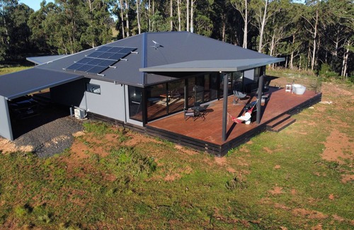 Niangala House | Luxury Couples Retreat in very secluded part of the New England region of NSW