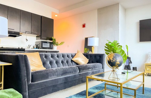 Southwest Apartment | LUXURY D.C. 1Br APT w/Rooftop Pool in Southwest Waterfront