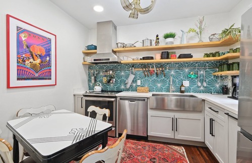 Milan House | Luxury double steps from St. Charles Avenue